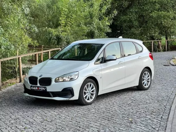 BMW 225xe Active Tourer Advantage 12