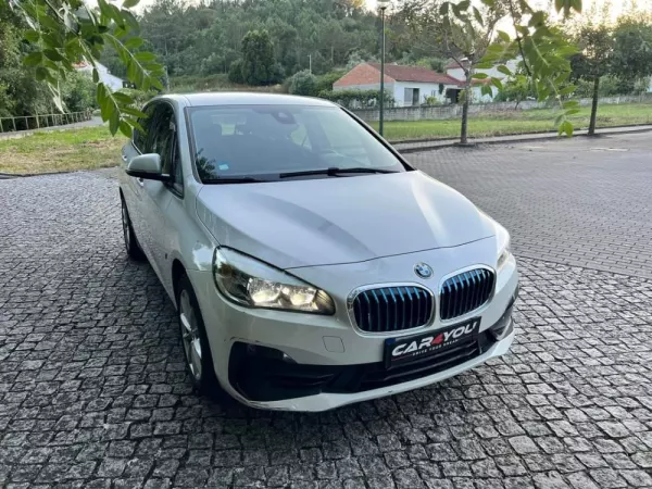 BMW 225xe Active Tourer Advantage 14