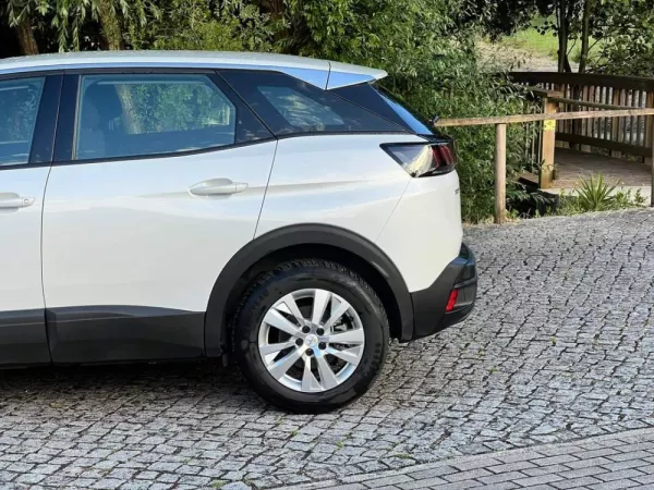 Peugeot 3008 PureTech 130 Stop & Start GPF Active Pack 11