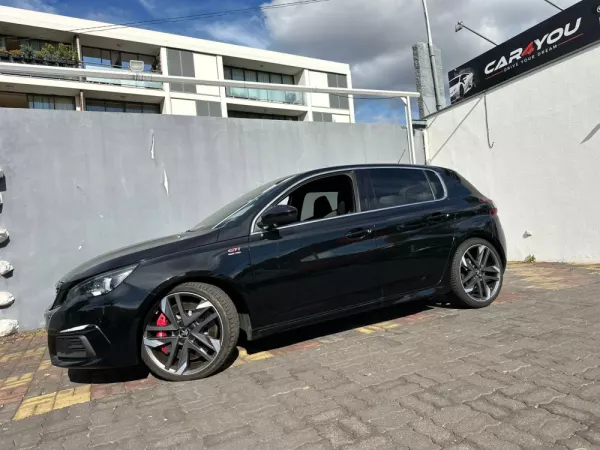 Peugeot 308 GTi by Sport 7