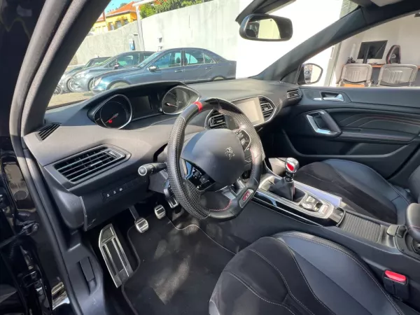 Peugeot 308 GTi by Sport 23