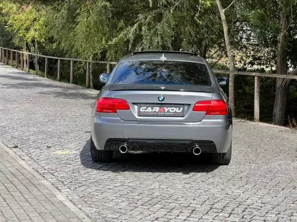 BMW 320 d Coupe Edição M Auto 8