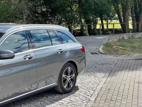 Mercedes-Benz C 200 d Avantgarde Aut. 4