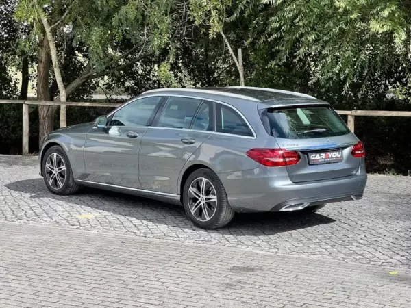 Mercedes-Benz C 200 d Avantgarde Aut. 8