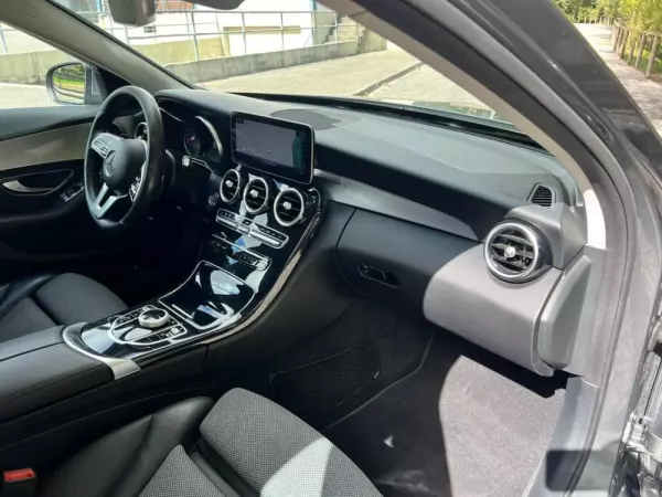 Mercedes-Benz C 200 d Avantgarde Aut. 26