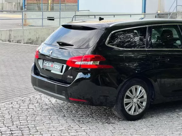 Peugeot 308 SW 1.5 BlueHDi Allure Pack 6