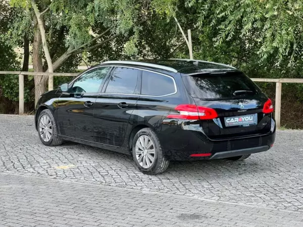 Peugeot 308 SW 1.5 BlueHDi Allure Pack 10