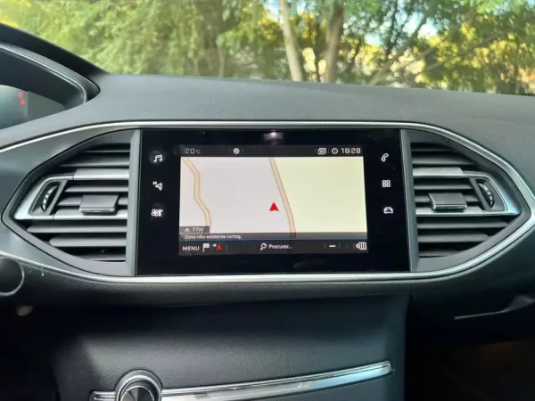 Peugeot 308 SW 1.5 BlueHDi Allure Pack 15