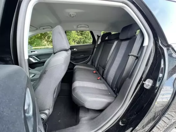 Peugeot 308 SW 1.5 BlueHDi Allure Pack 29