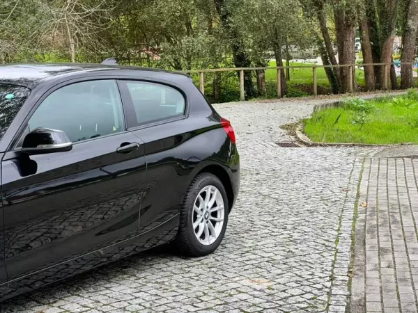 BMW 118 d Line Sport Auto 4