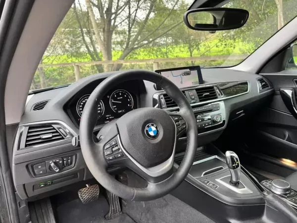 BMW 118 d Line Sport Auto 20