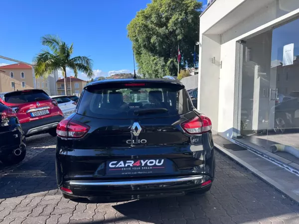 Renault Clio Sport Tourer 1.5 dCi Dynamique S 6