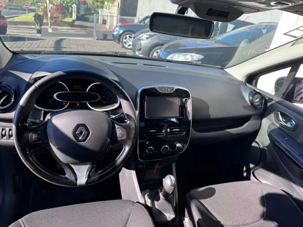 Renault Clio Sport Tourer 1.5 dCi Dynamique S 8