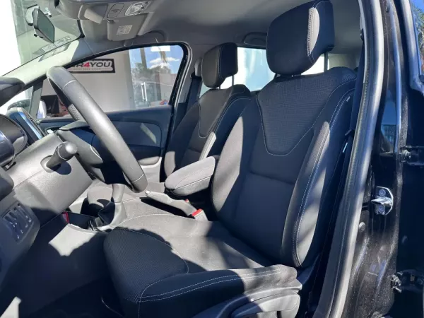 Renault Clio Sport Tourer 1.5 dCi Dynamique S 9