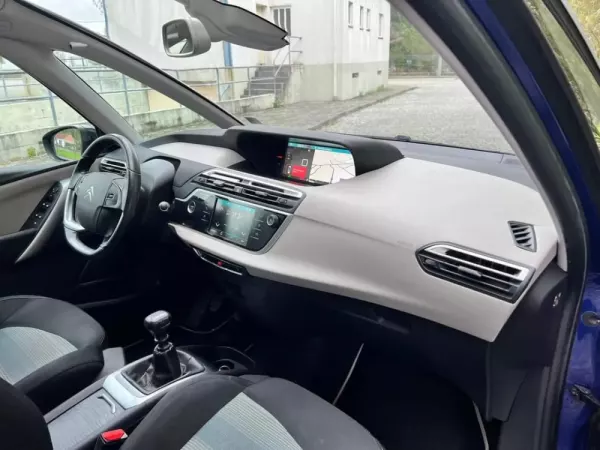 Citroën Grand C4 Spacetourer 1.2 PureTech Feel 26