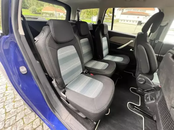 Citroën Grand C4 Spacetourer 1.2 PureTech Feel 29