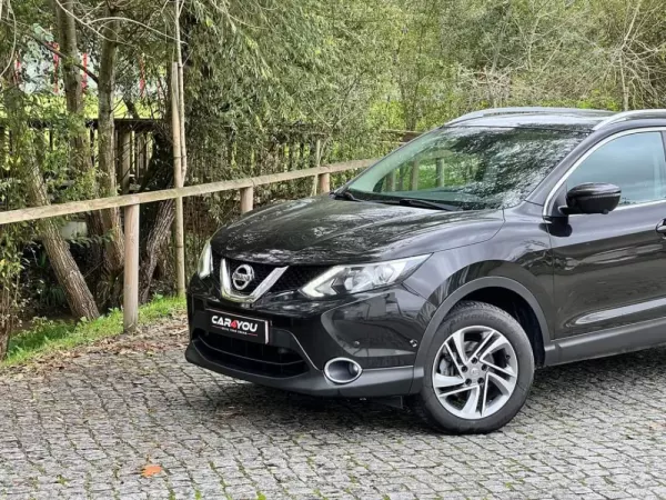 Nissan Qashqai 1.5 dCi Tekna Premium Pele 2