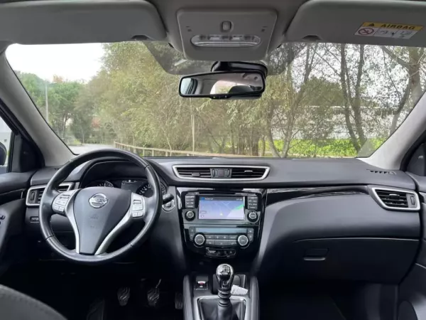 Nissan Qashqai 1.5 dCi Tekna Premium Pele 16