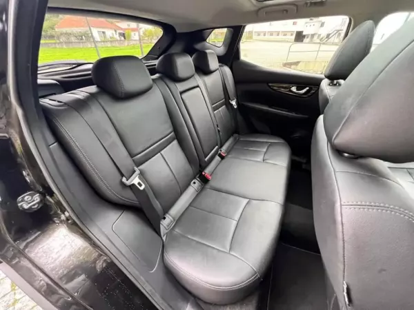Nissan Qashqai 1.5 dCi Tekna Premium Pele 29