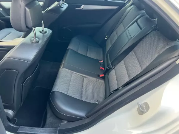 Mercedes-Benz C 220 CDi Avantgarde BlueEfficiency Aut. 20