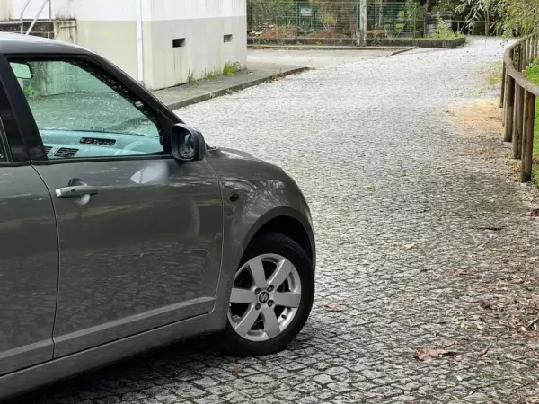 Suzuki Swift 1.3 16V Sport 6