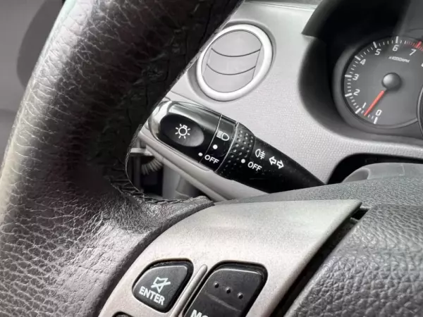 Suzuki Swift 1.3 16V Sport 19
