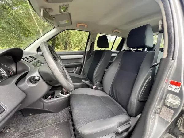 Suzuki Swift 1.3 16V Sport 22