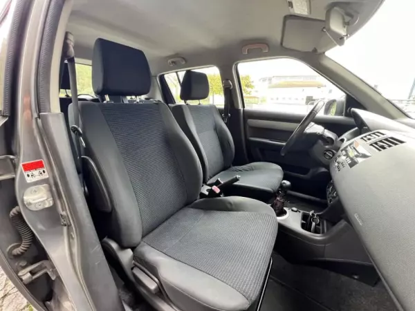 Suzuki Swift 1.3 16V Sport 24