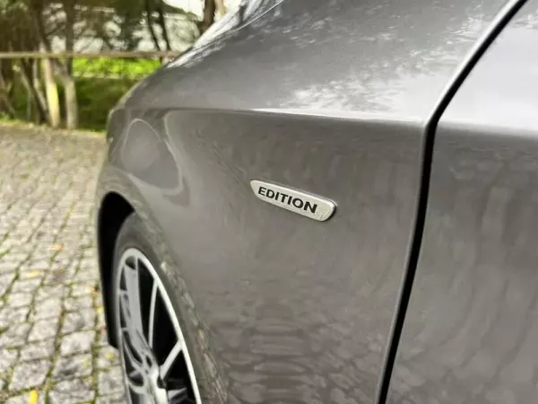 Mercedes-Benz CLA 200 d Shooting Brake AMG Line Aut. 15