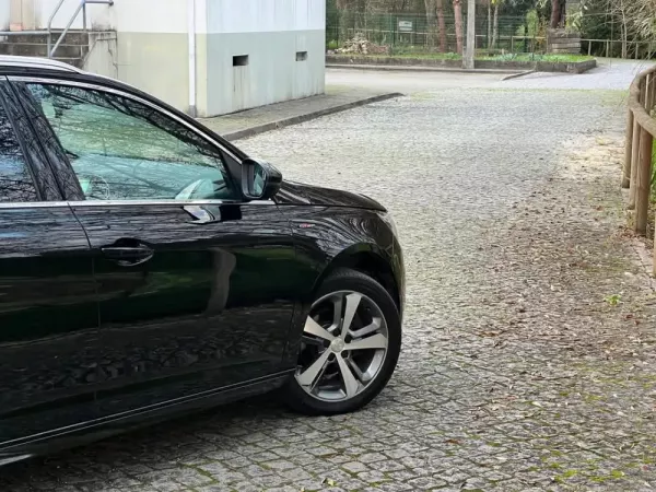 Peugeot 308 SW 1.2 PureTech GT Line EAT6 6