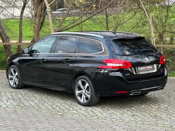 Peugeot 308 SW 1.2 PureTech GT Line EAT6 7