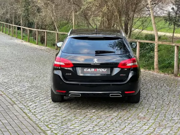 Peugeot 308 SW 1.2 PureTech GT Line EAT6 8