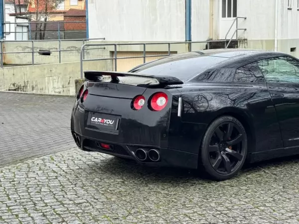 Nissan GT-R 3.8 V6 Premium Edition 5