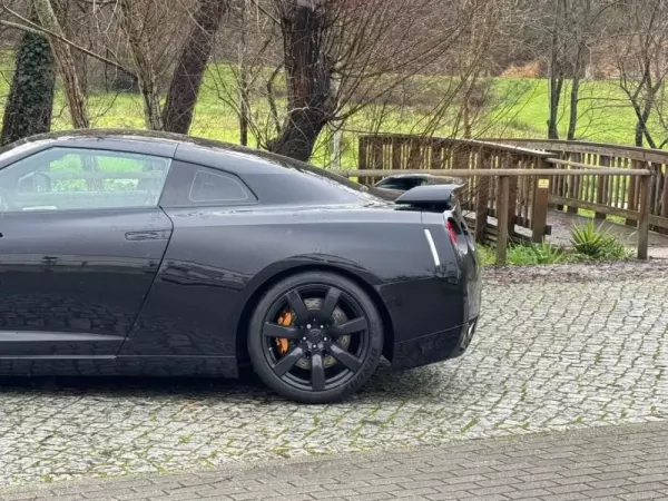 Nissan GT-R 3.8 V6 Premium Edition 11