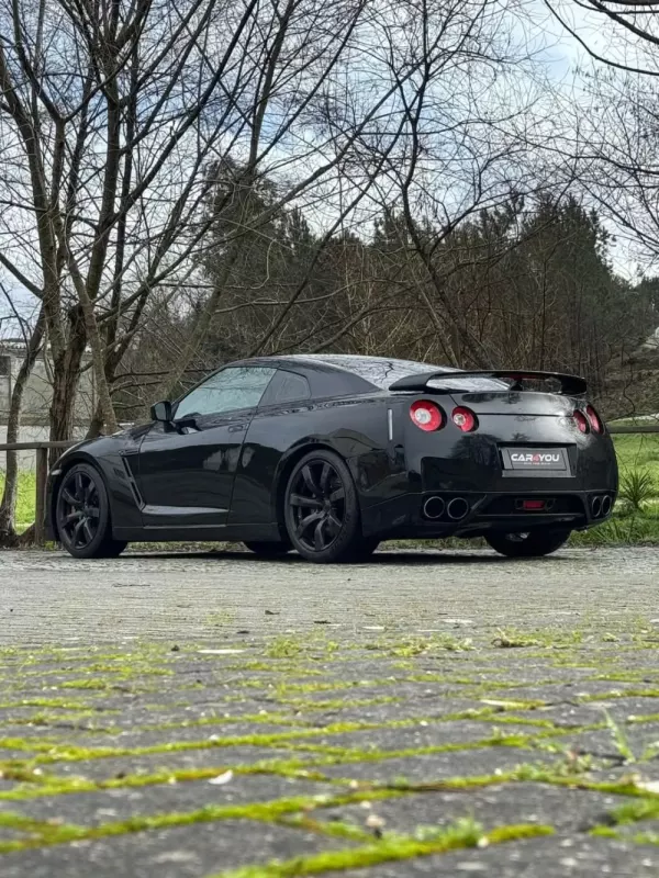 Nissan GT-R 3.8 V6 Premium Edition 17