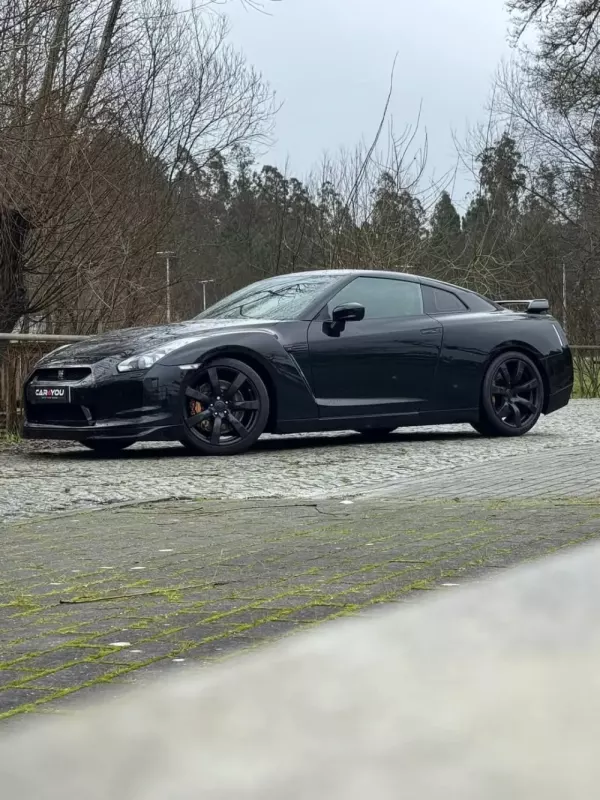 Nissan GT-R 3.8 V6 Premium Edition 18