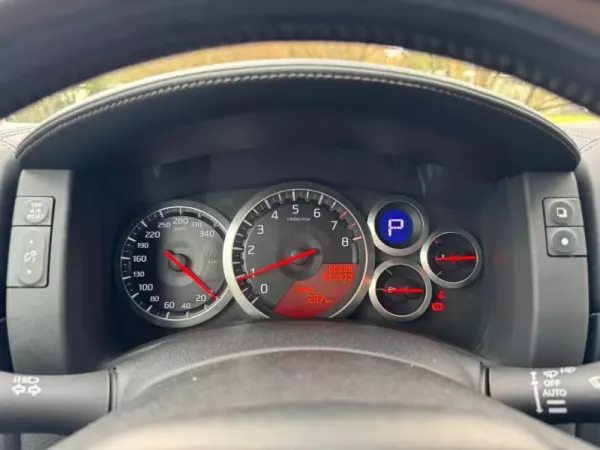 Nissan GT-R 3.8 V6 Premium Edition 24