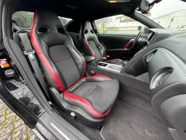 Nissan GT-R 3.8 V6 Premium Edition 29