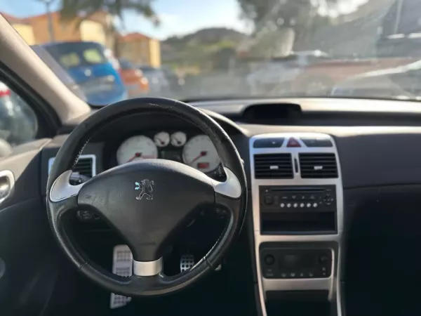 Peugeot 307 1.6 HDi XS Premium 12