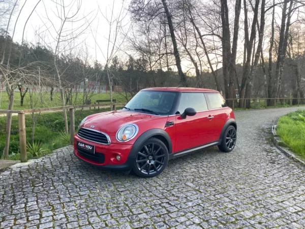MINI 3 Portas One D 1