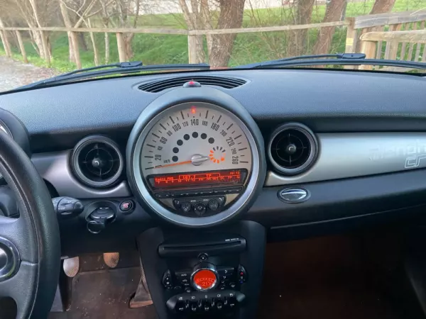 MINI 3 Portas One D 19