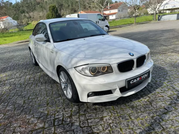 BMW 120 d Coupe Limited Edition Lifestyle c/ M Sport Pack 12