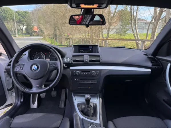 BMW 120 d Coupe Limited Edition Lifestyle c/ M Sport Pack 14