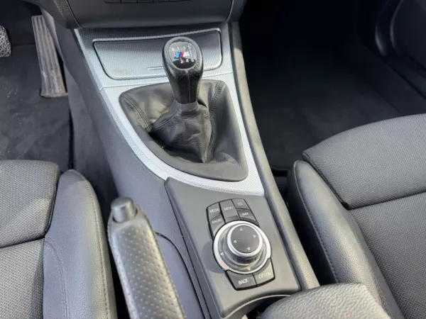 BMW 120 d Coupe Limited Edition Lifestyle c/ M Sport Pack 16