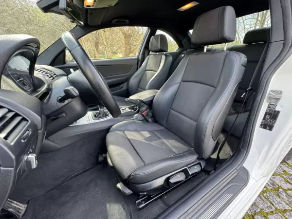 BMW 120 d Coupe Limited Edition Lifestyle c/ M Sport Pack 21