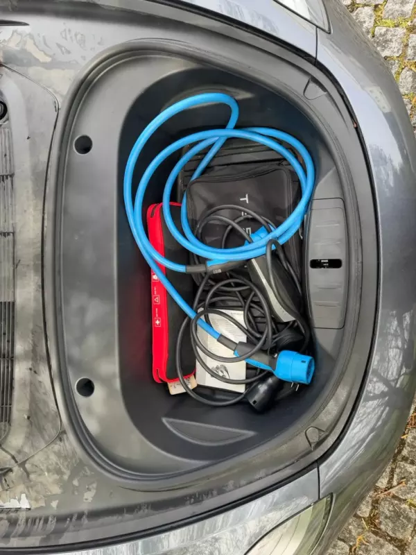 Tesla Model 3 Performance Dual Motor AWD 15