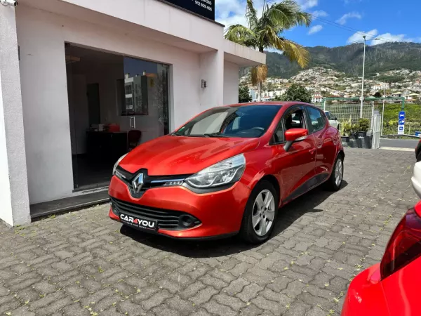 Renault Clio 1.2 TCE GT EDC 1