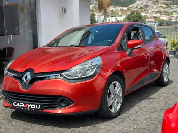 Renault Clio 1.2 TCE GT EDC 10