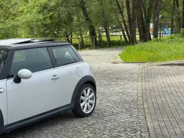 MINI 3 Portas Cooper D 50 Camden 4