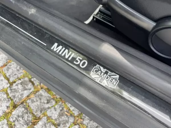 MINI 3 Portas Cooper D 50 Camden 15